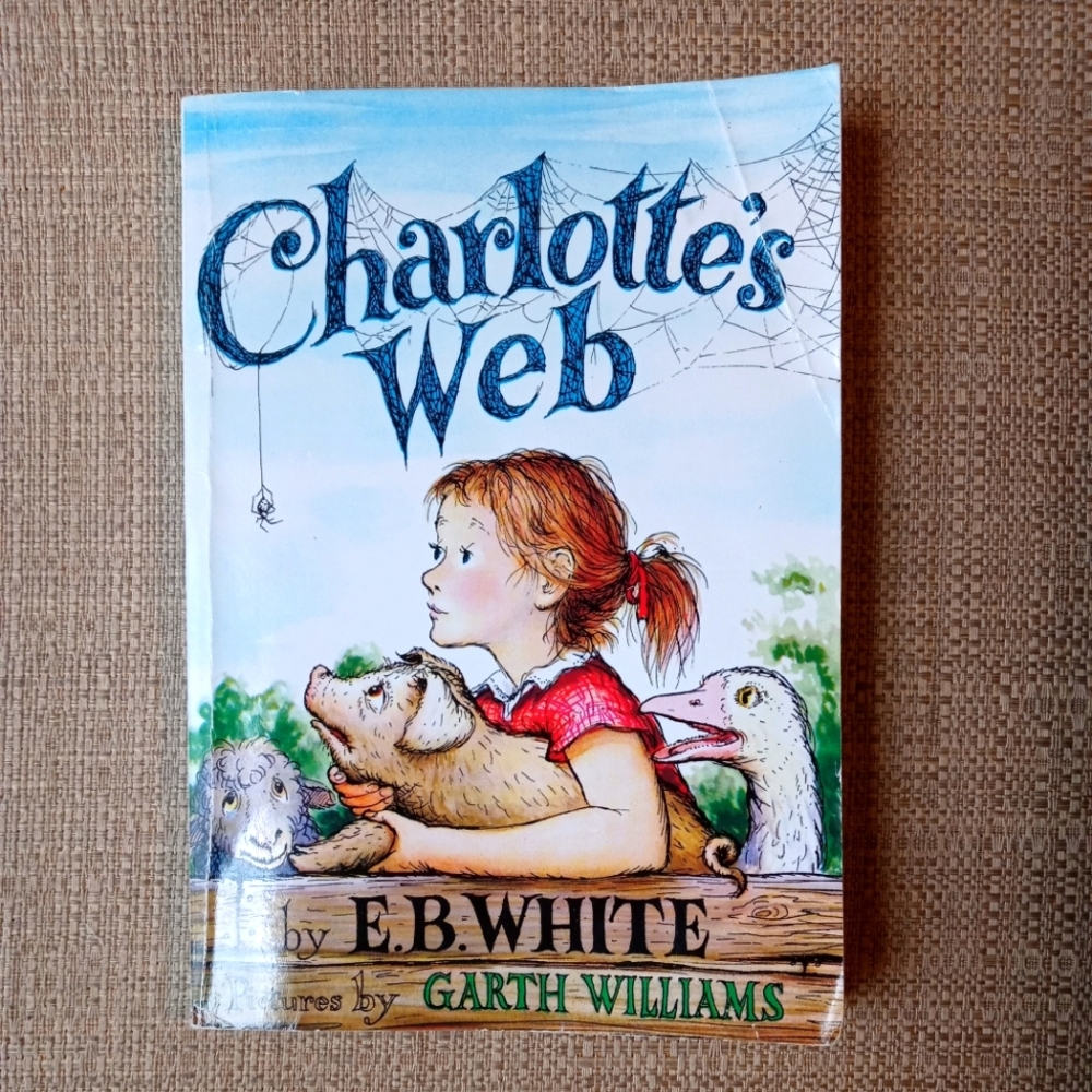 📚4 for $20 📚 Charlotte's Webb Vintage Book